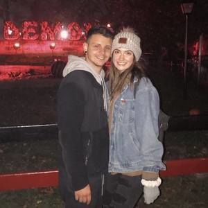 Meet your Posher, Cameron